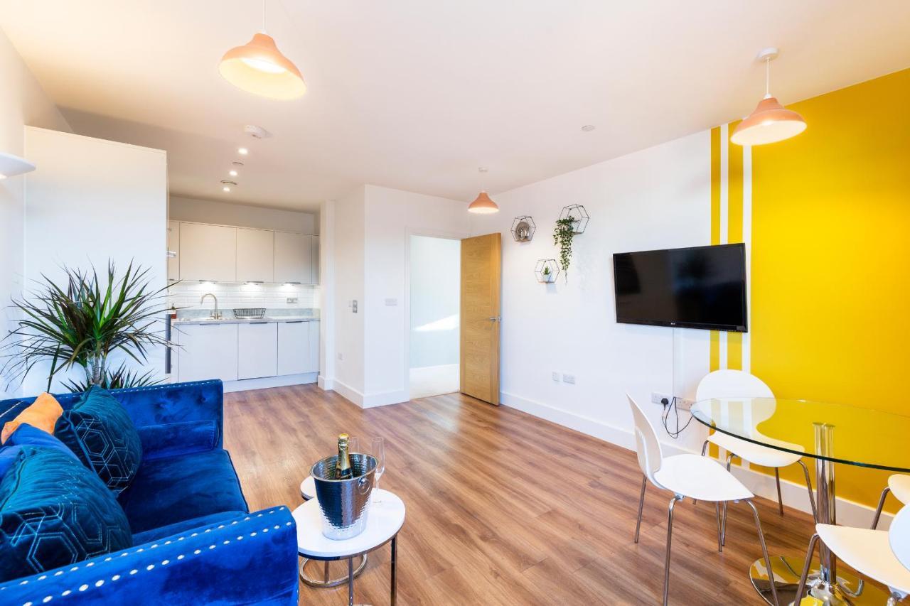 بريستول City Centre - Free Parking - Stylish 2 Bedroom Apartment المظهر الخارجي الصورة